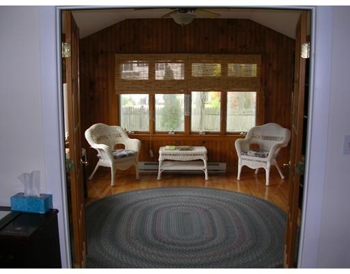 13 Hood Rd, Danvers, MA 01923 photo 8