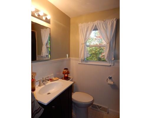 41 Fuller Pl, Franklin, MA 02038 photo 13