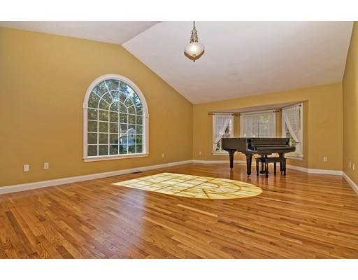8 Cherry Tree Dr, Norton, MA 02766 photo 12