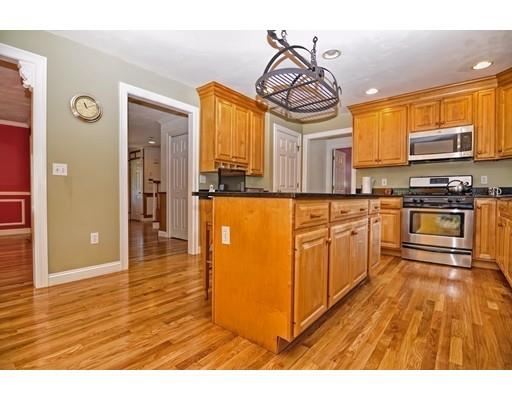 8 Cherry Tree Dr, Norton, MA 02766 photo 5