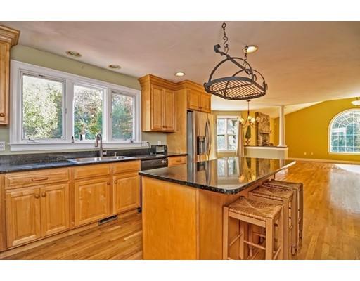8 Cherry Tree Dr, Norton, MA 02766 photo 6