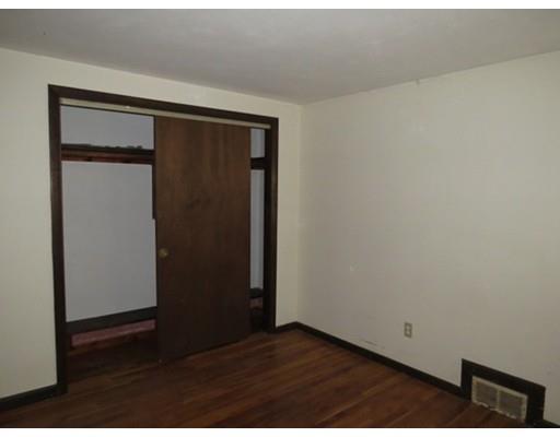 46 Middlebrook Dr, Springfield, MA 01129 photo 15