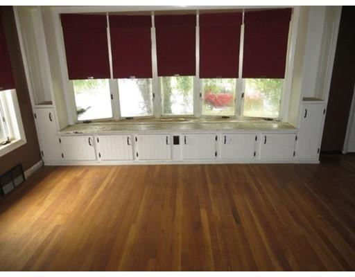 46 Middlebrook Dr, Springfield, MA 01129 photo 10