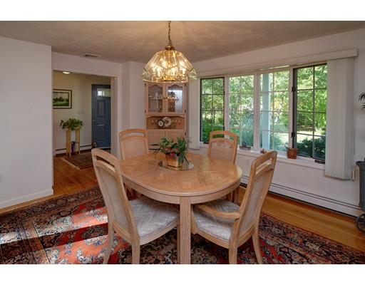 75 Hogan Dr, Mashpee, MA 02649 photo 8