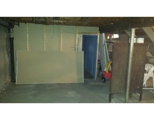 22 Grattan St, Springfield, MA 01119 photo 19