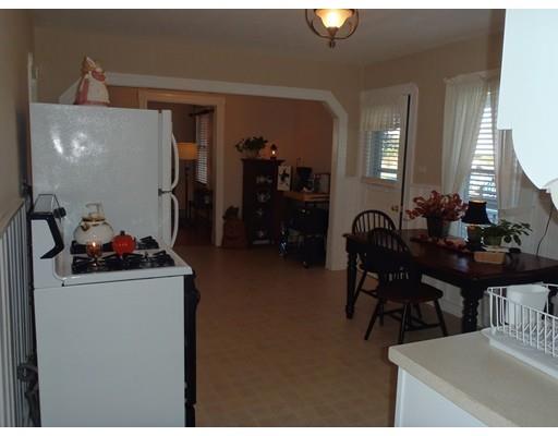 296 Moore St, Chicopee, MA 01013 photo 10