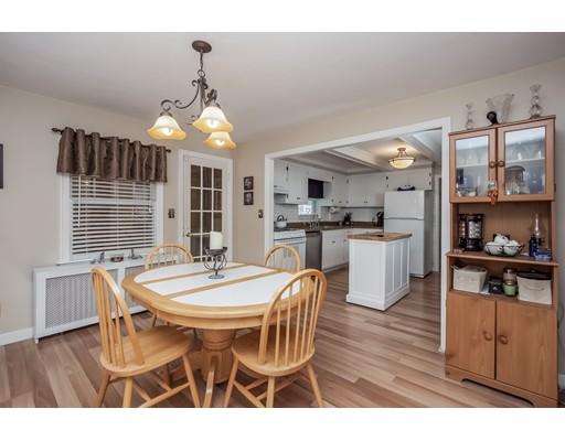 521 Plumtree Rd, Springfield, MA 01118 photo 8