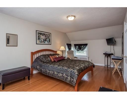 521 Plumtree Rd, Springfield, MA 01118 photo 16