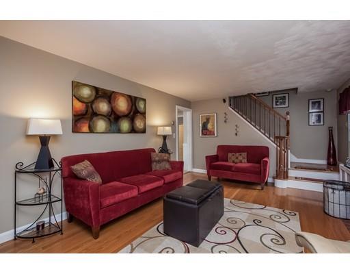 521 Plumtree Rd, Springfield, MA 01118 photo 6
