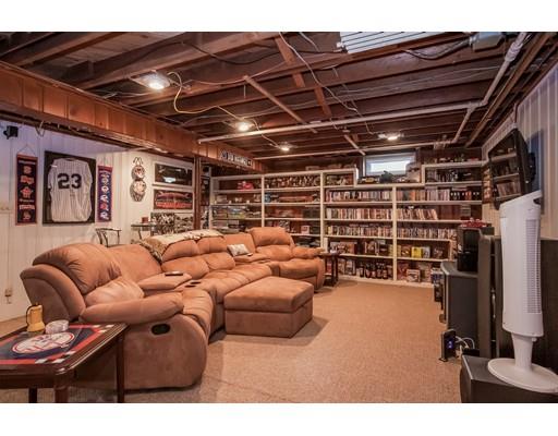 521 Plumtree Rd, Springfield, MA 01118 photo 23