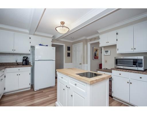 521 Plumtree Rd, Springfield, MA 01118 photo 11