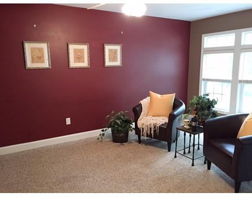 44 Locust St #2, Danvers, MA 01923 photo 2