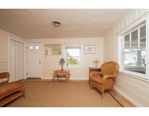 13 Massasoit Ave, Marshfield, MA 02050 photo 6