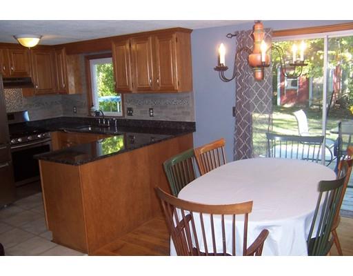 116 Knotty Pine Ln, Barnstable, MA 02632 photo 6
