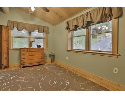 9 Beverly Dr, Georgetown, MA 01833 photo 3