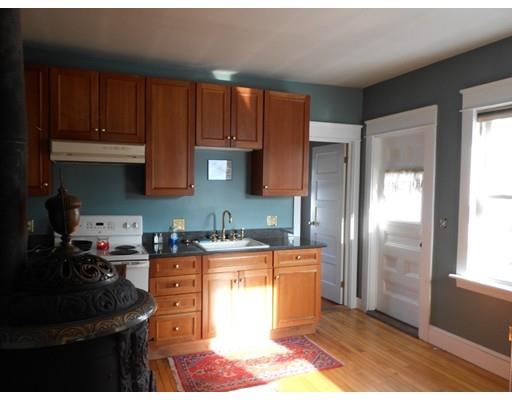 31 Davis St, Easthampton, MA 01027 photo 10