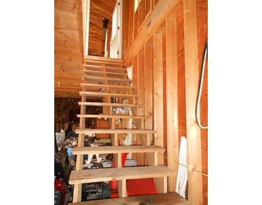 31 Davis St, Easthampton, MA 01027 photo 25