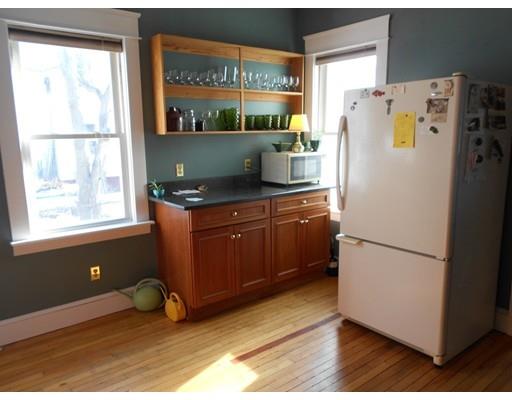 31 Davis St, Easthampton, MA 01027 photo 9