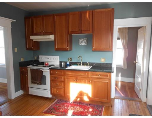 31 Davis St, Easthampton, MA 01027 photo 8