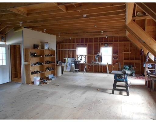 31 Davis St, Easthampton, MA 01027 photo 29