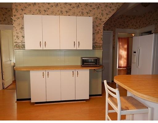 2 Elmire Ave, Worcester, MA 01604 photo 9