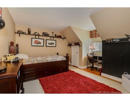 2 Harwick Rd, Wakefield, MA 01880 photo 12