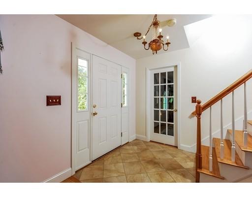 86 Norris Rd, Sagamore Beach, MA 02562 photo 4