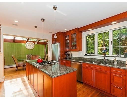 31 Devonshire Rd, Newton, MA 02468 photo 9