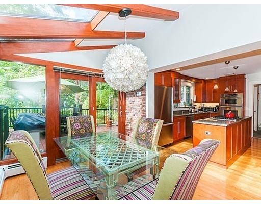 31 Devonshire Rd, Newton, MA 02468 photo 12
