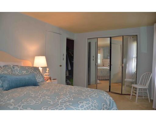 49 Planters Field Ln, Hingham, MA 02043 photo 10