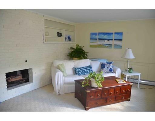 49 Planters Field Ln, Hingham, MA 02043 photo 2
