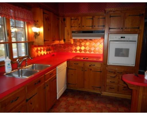 600 Maple St, Danvers, MA 01923 photo 3