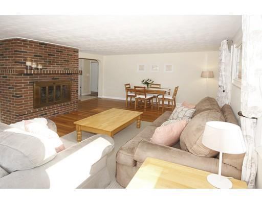 34 Hillcrest Ave, Beverly, MA 01915 photo 6