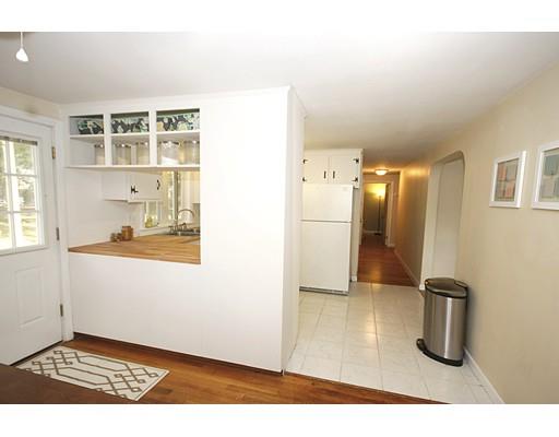 34 Hillcrest Ave, Beverly, MA 01915 photo 8