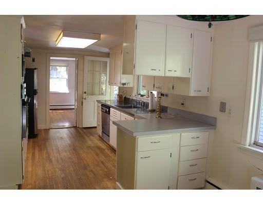 147 Rockmaple Ave, South Hamilton, MA 01982 photo 4