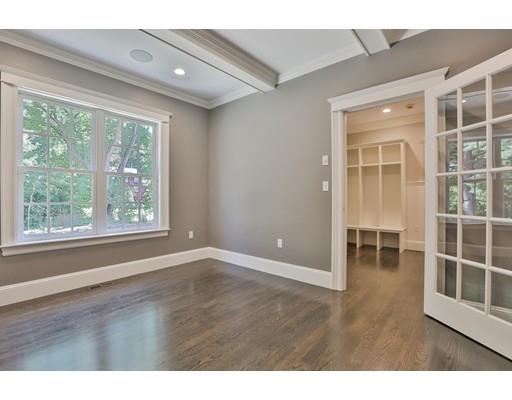 20 Jackson Rd, Wellesley, MA 02481 photo 11