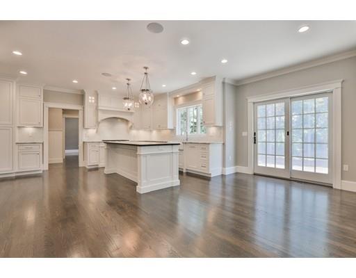 20 Jackson Rd, Wellesley, MA 02481 photo 4