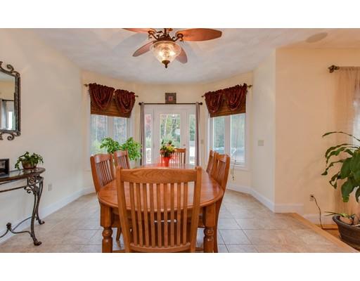 147 Brookdale Rd, Salem, NH 03079 photo 6