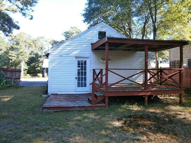 42 Algonquin St, Wareham, MA 02571 photo 5