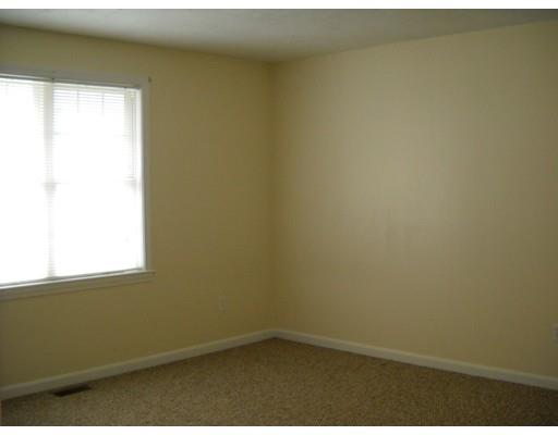 21 Third St #D, Webster, MA 01570 photo 12