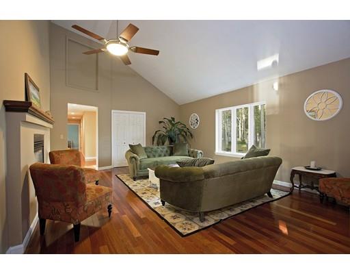 164 Hathaway St, Wareham, MA 02571 photo 4