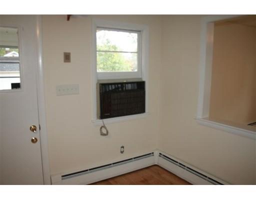81 Colonial Rd, Lawrence, MA 01843 photo 5