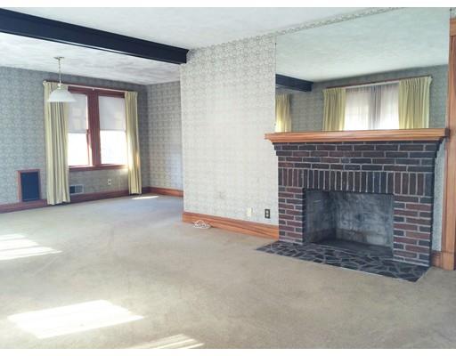 421 Cedar St, Dedham, MA 02026 photo 4