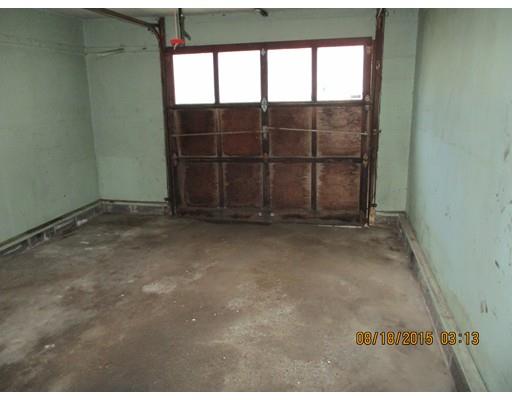 28 Graham St, Springfield, MA 01119 photo 10
