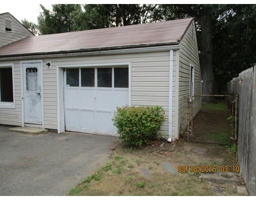 28 Graham St, Springfield, MA 01119 photo 3