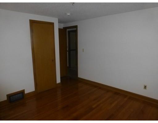 100 El Paso St, Springfield, MA 01104 photo 16