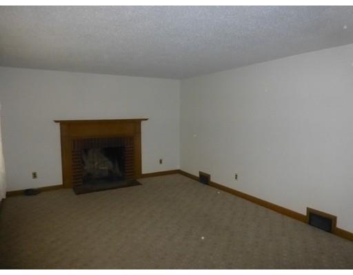 100 El Paso St, Springfield, MA 01104 photo 4