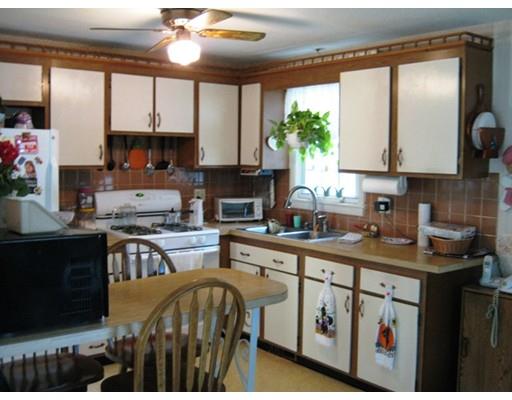 57 Beaver Brook Ln, Dracut, MA 01826 photo 3
