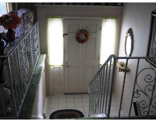 57 Beaver Brook Ln, Dracut, MA 01826 photo 6