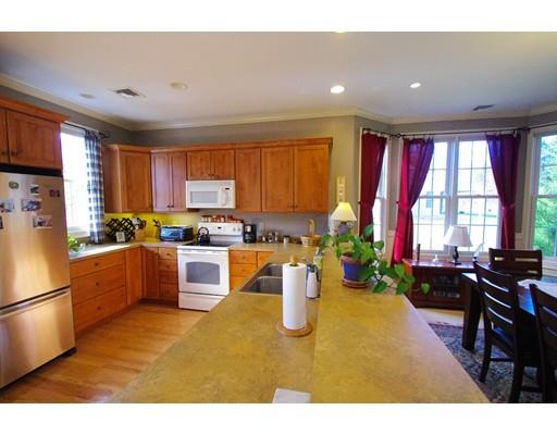 359 Main St #7A, Easthampton, MA 01027 photo 4